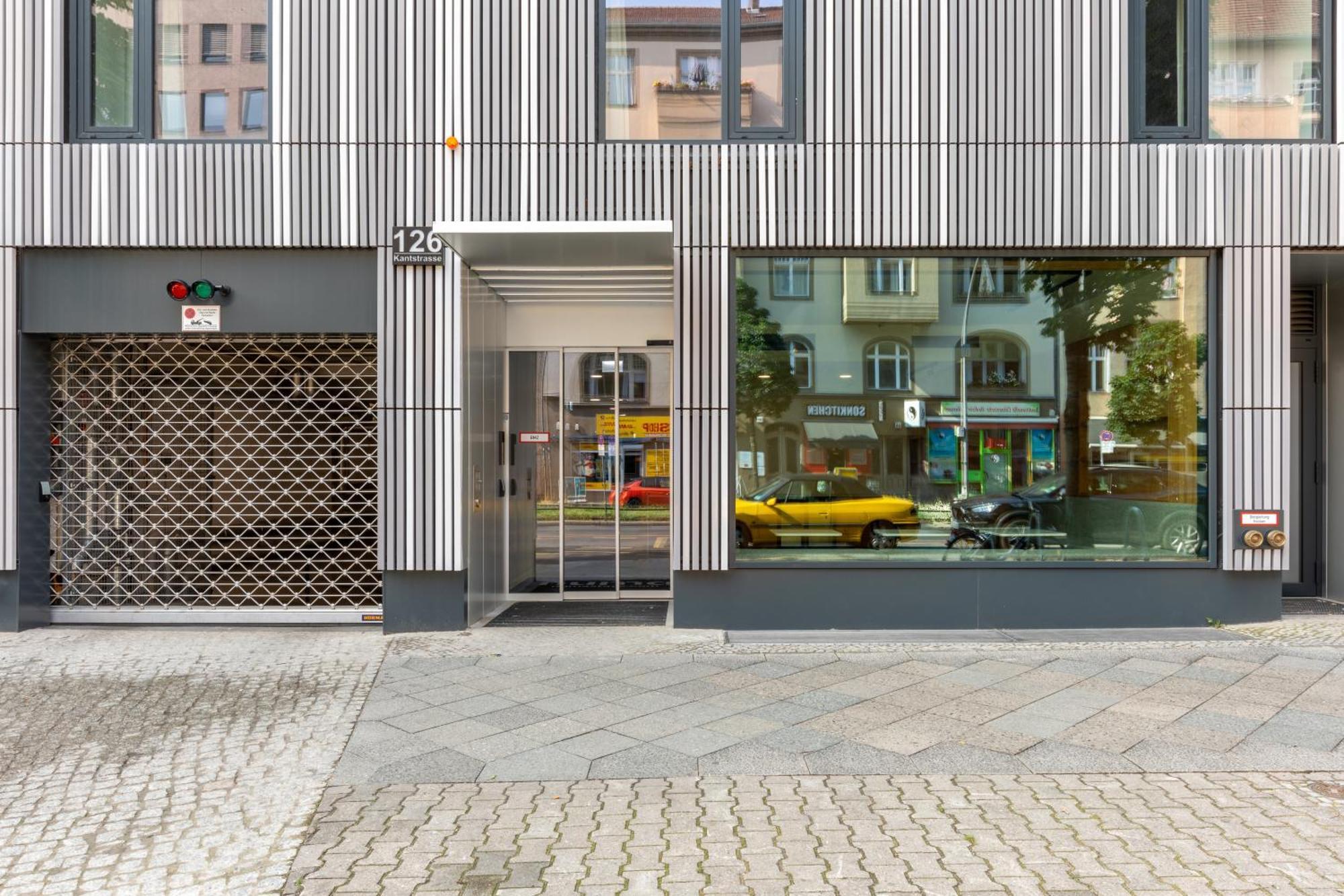 stilwerk Hotel KantGaragen Berlin Exterior foto